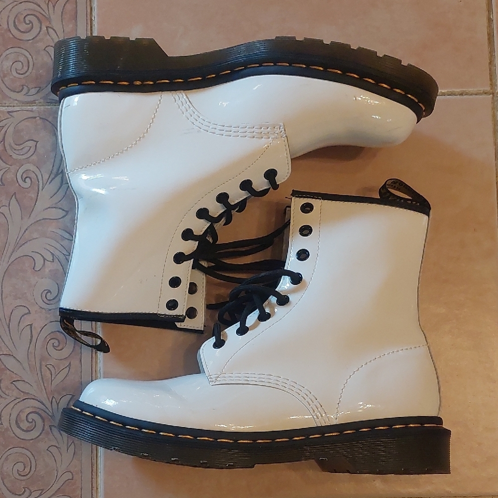 Dr. Martens White Patent Leather Boots with Black Laces - Picture 2 of 8